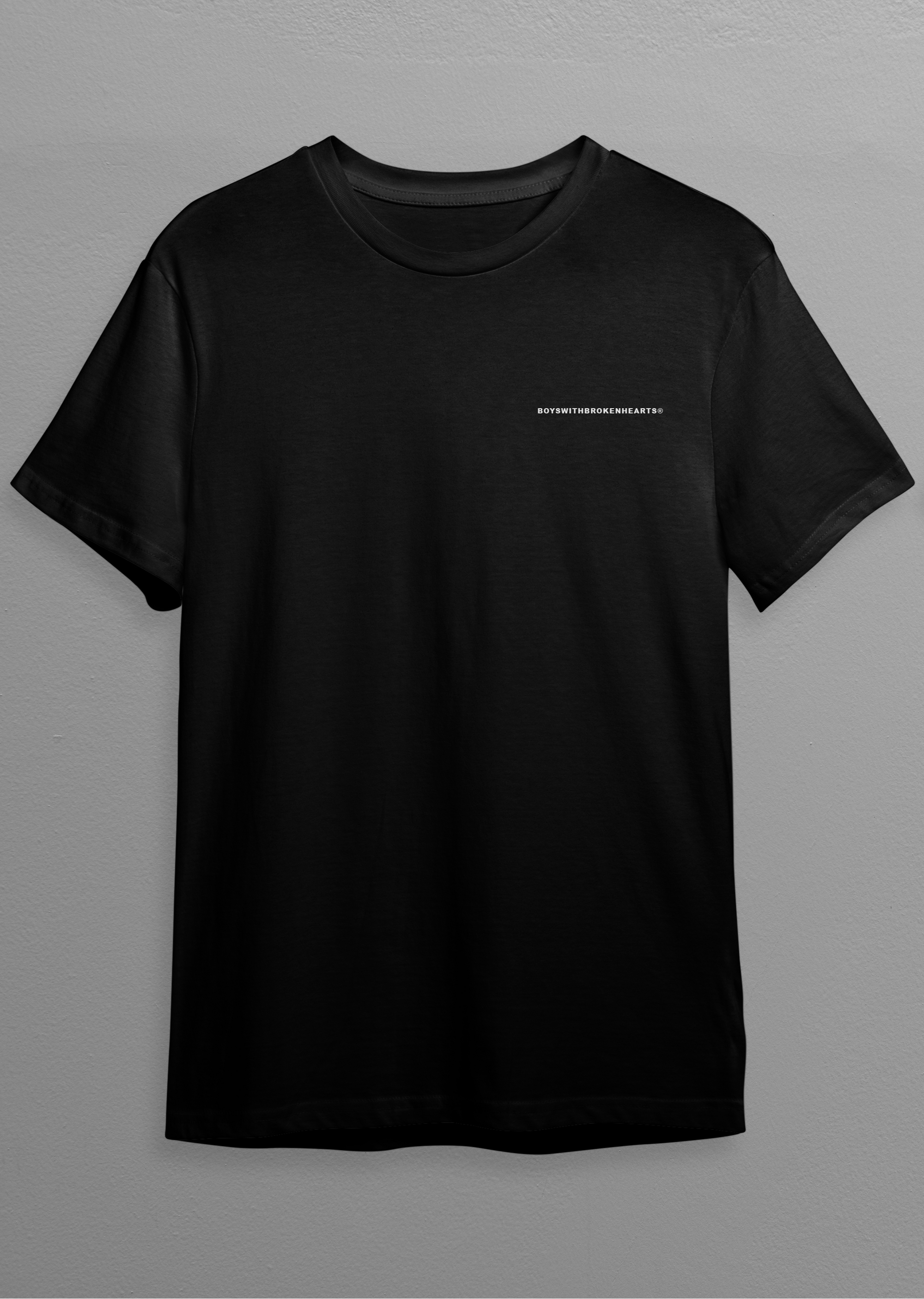 Black Tee