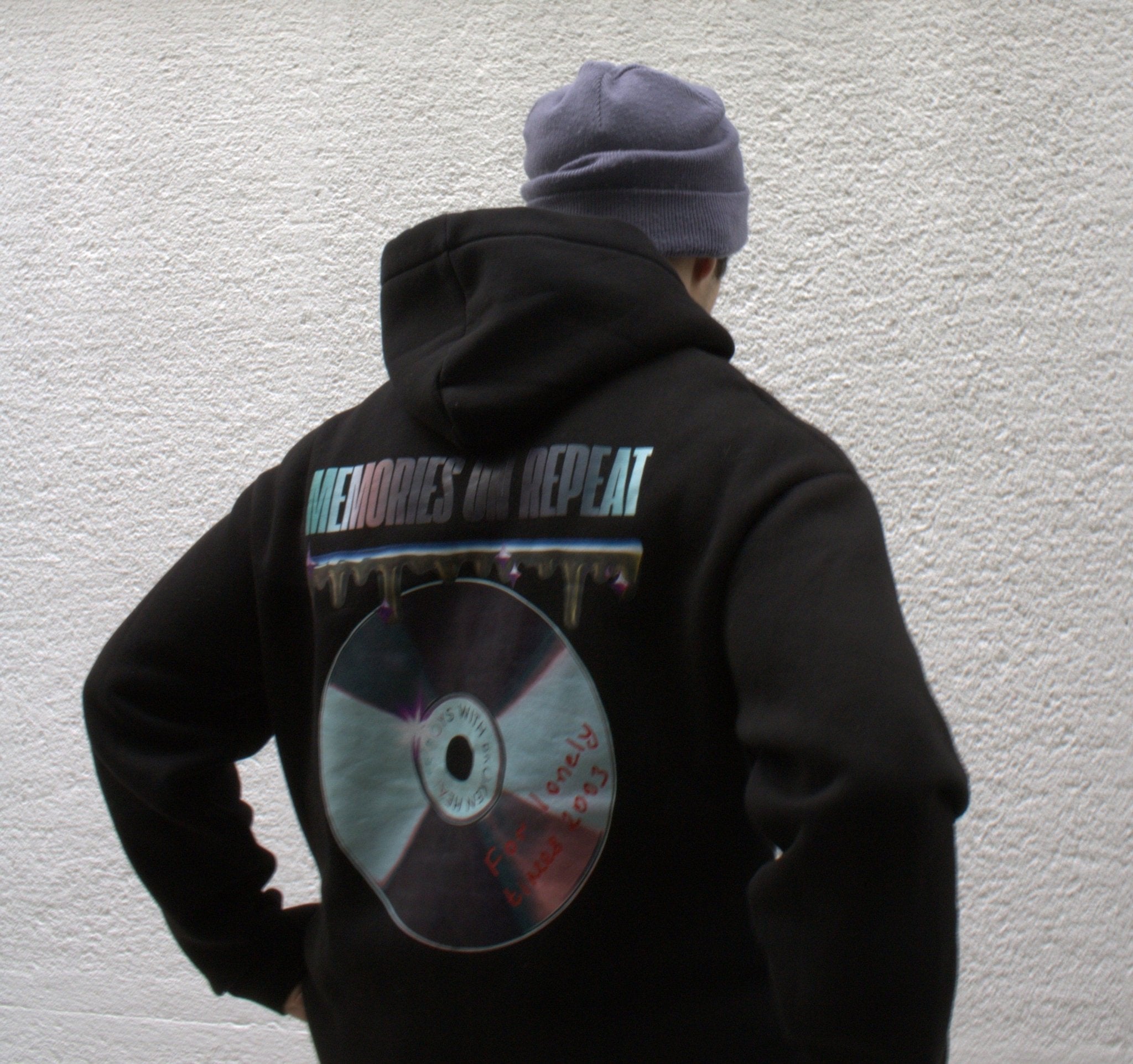 MEMORIES ON REPEAT HOODIE BLACK - Boys With Broken Hearts