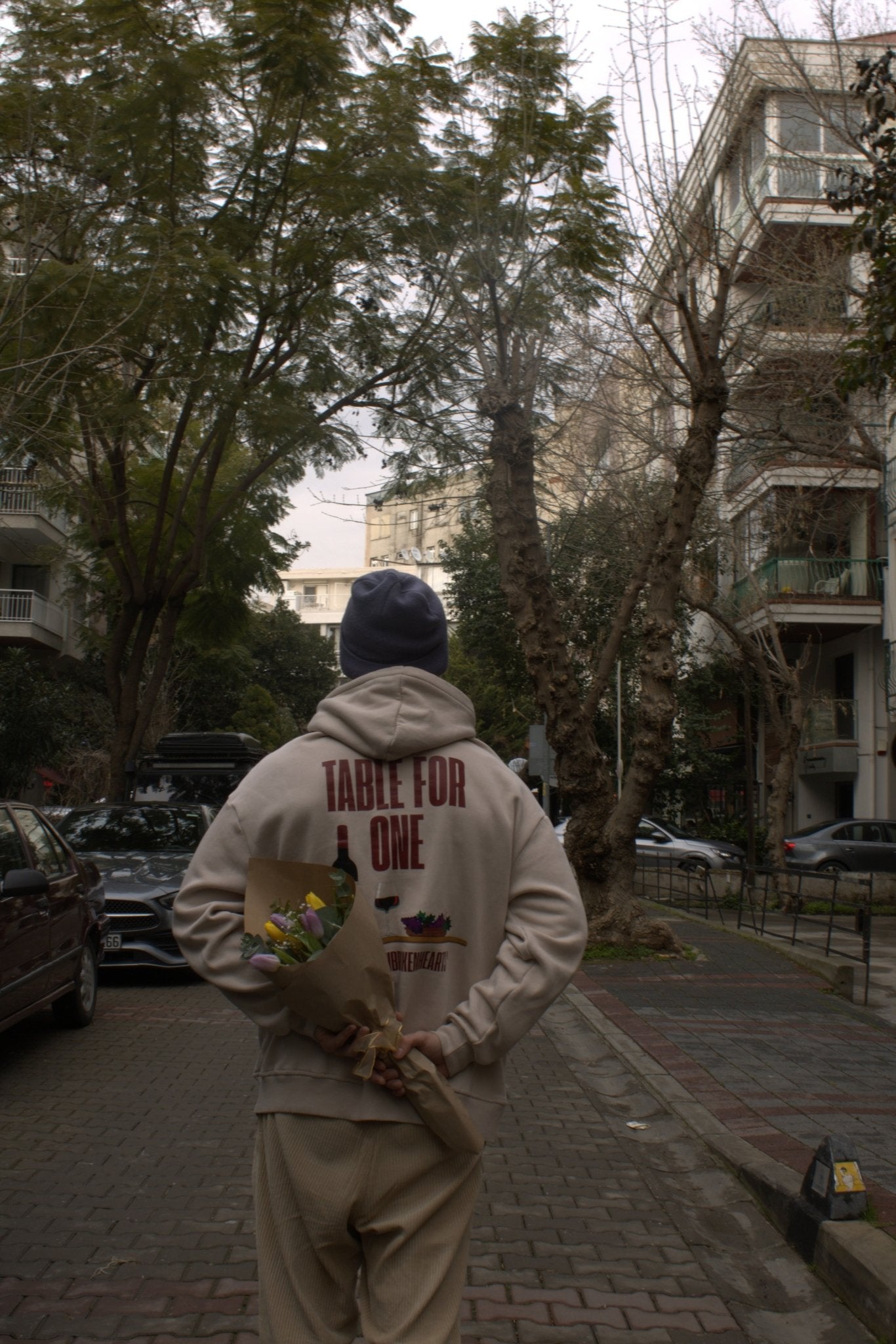 TABLE FOR ONE HOODIE BEIGE - Boys With Broken Hearts