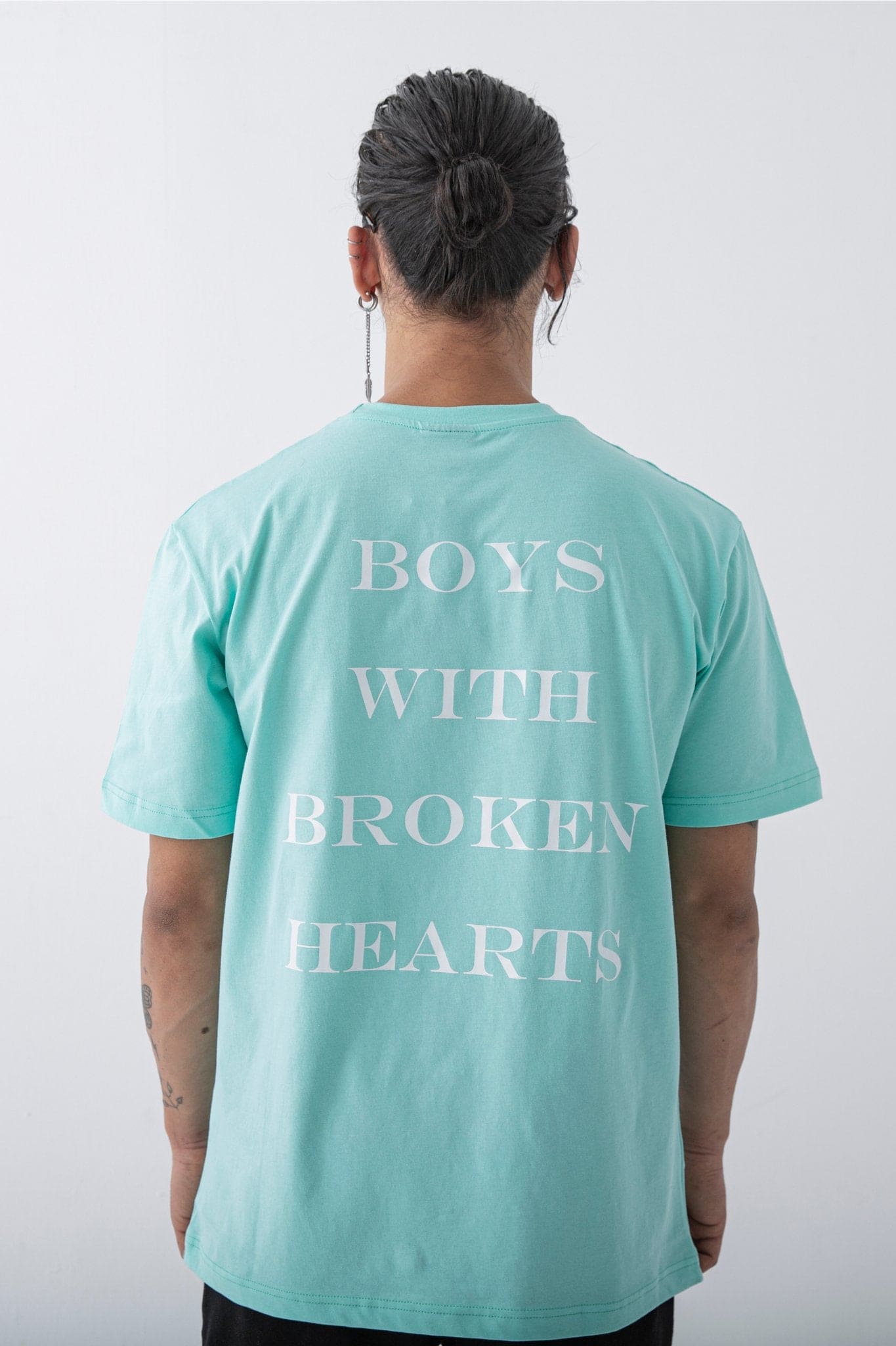 TSHIRT 107 - Boys With Broken Hearts